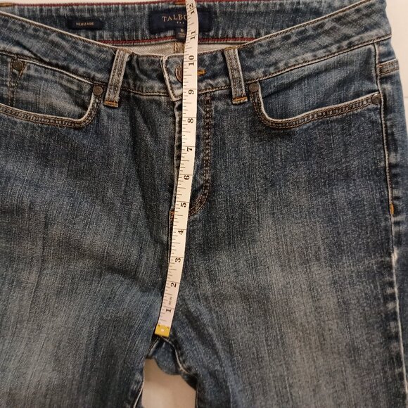 2 Pairs Talbots Classic Heritage Medium Wash Straight Leg Jeans Women’s Size 6 - Picture 14 of 16